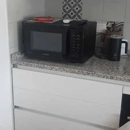 Il Carrubo אלגהרו